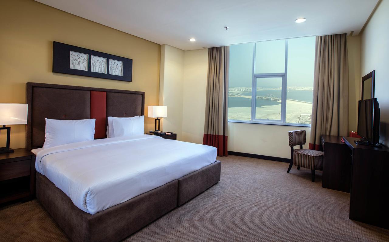 Orange Suites Hotel Manama Exterior foto